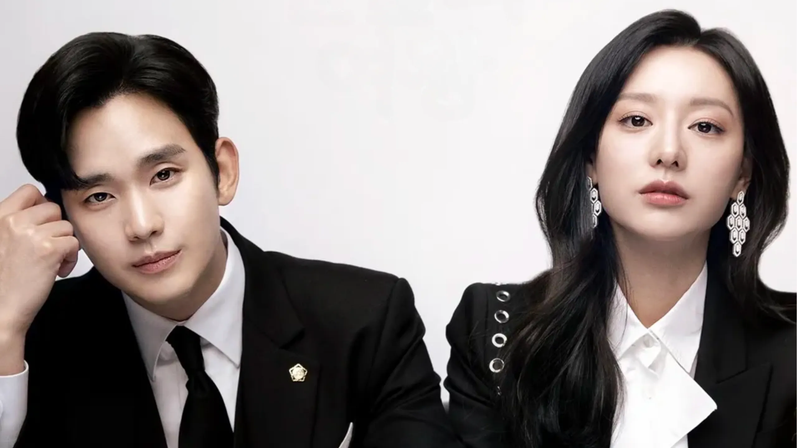 Nữ Hoàng Nước Mắt